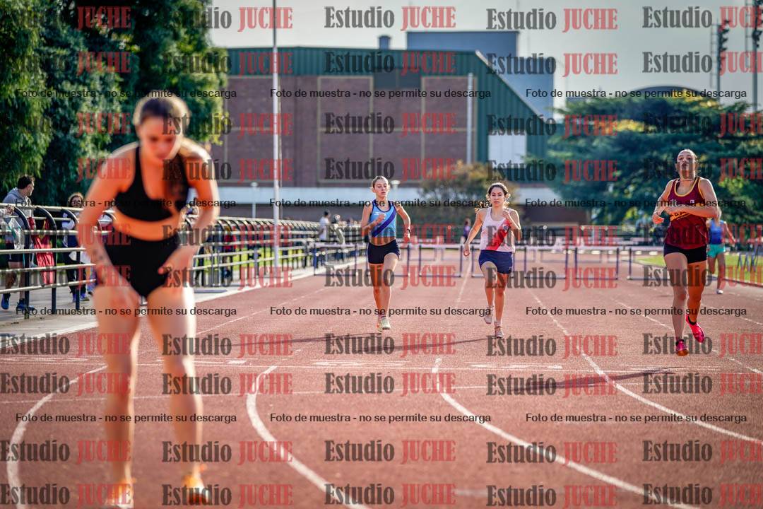 Fotos de los 400 m con vallas de mujeres