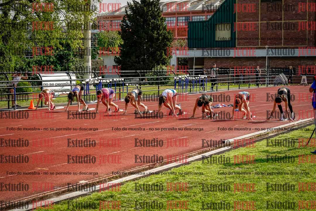 Fotos de los 80 m con vallas de mujeres