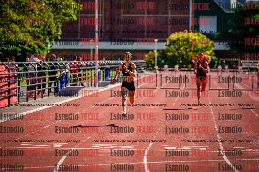 Fotos de los 400 m con vallas de mujeres