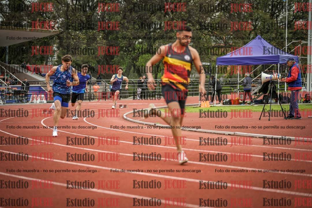 Fotos de los 400 m con vallas de varones