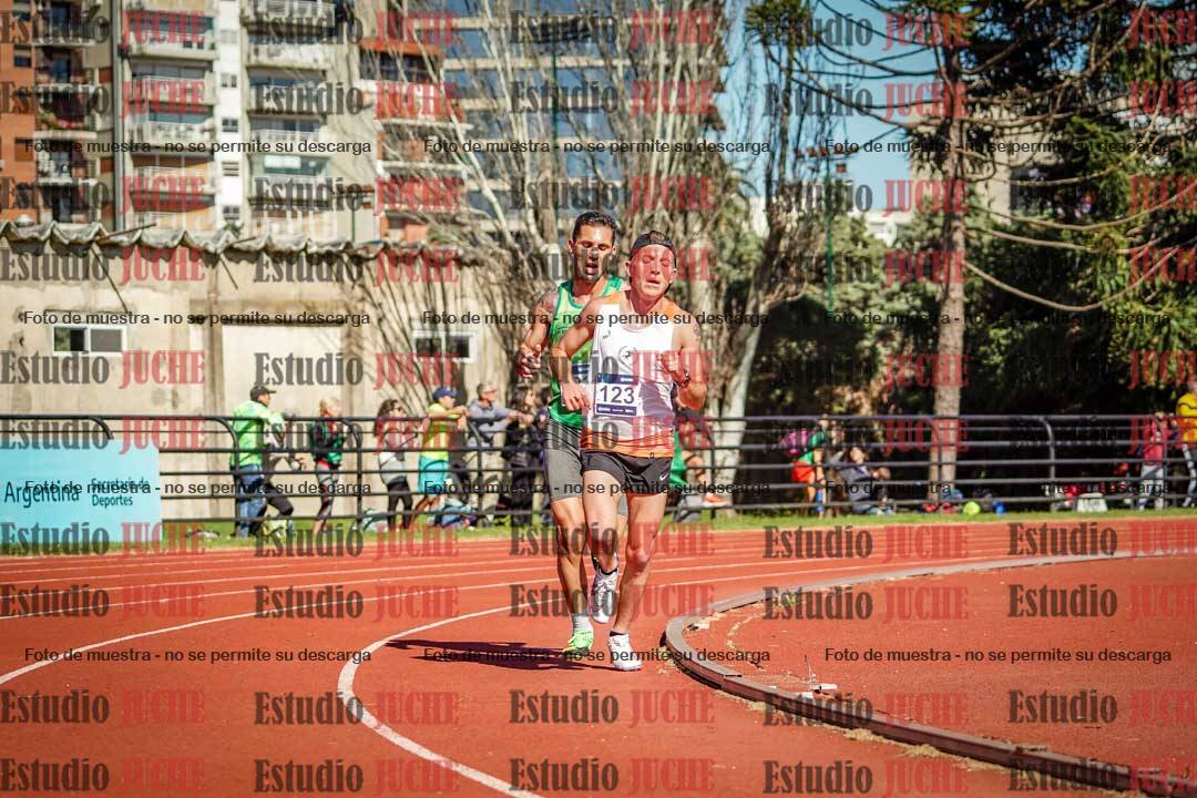 Fotos de los 10.000 m de varones - serie 1