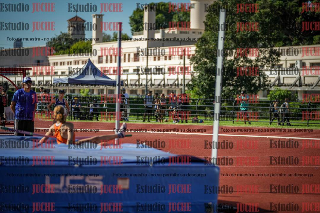 Fotos del salto en alto de mujeres
