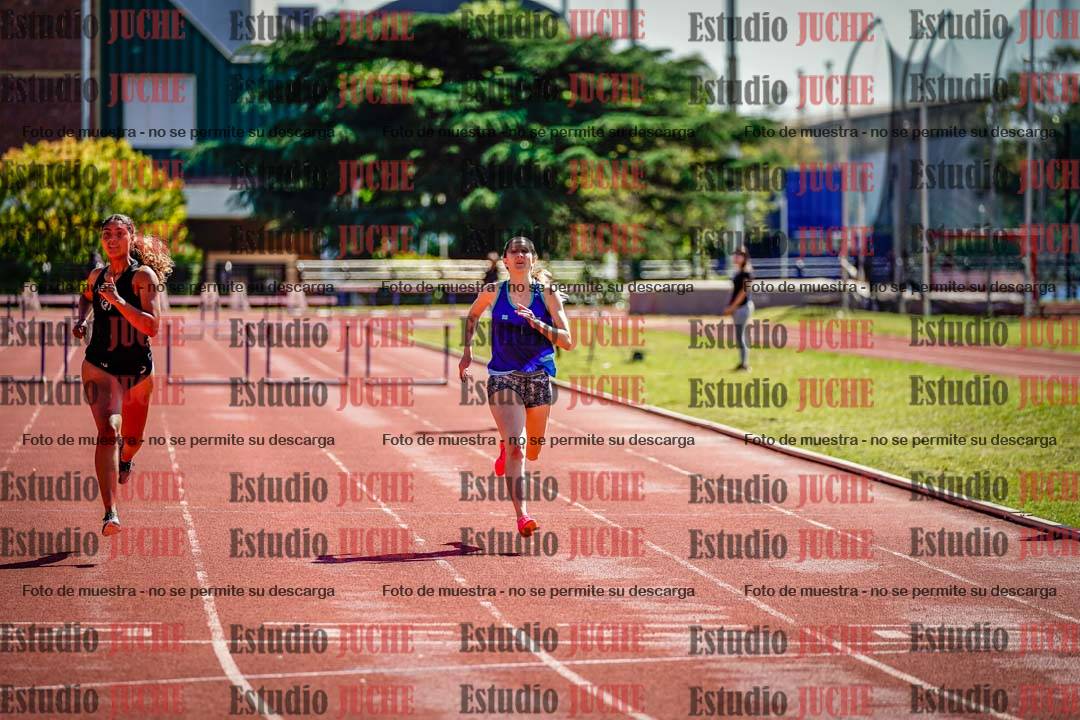 Fotos de los 400 m con vallas de mujeres