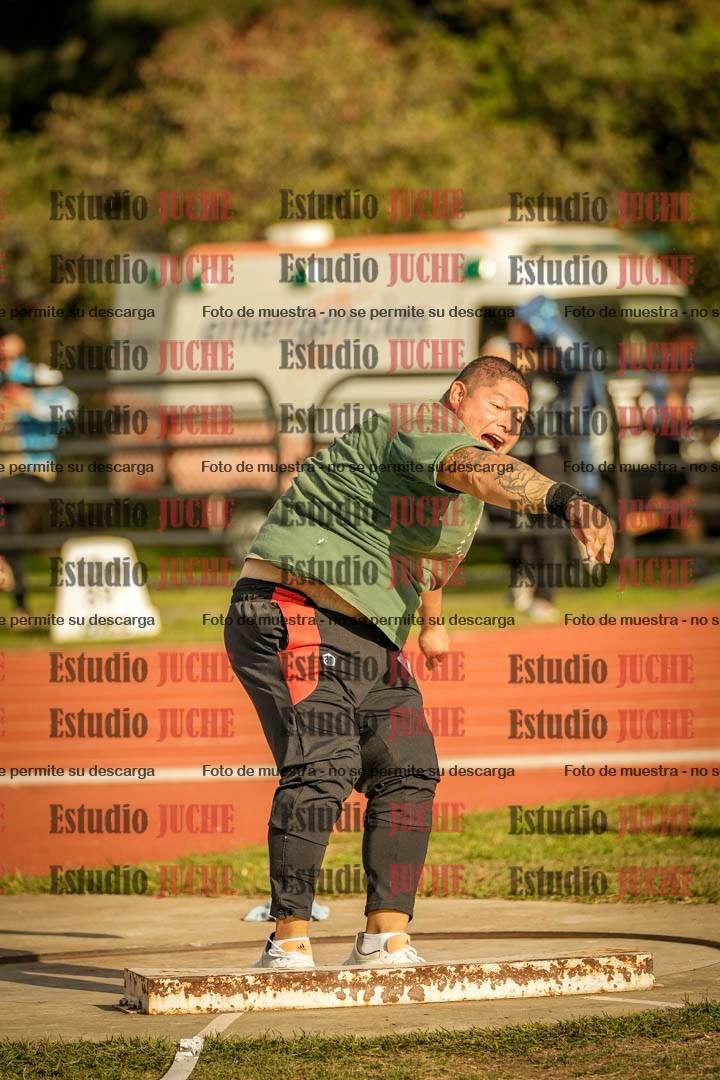 Fotos del lanzamiento de bala de varones