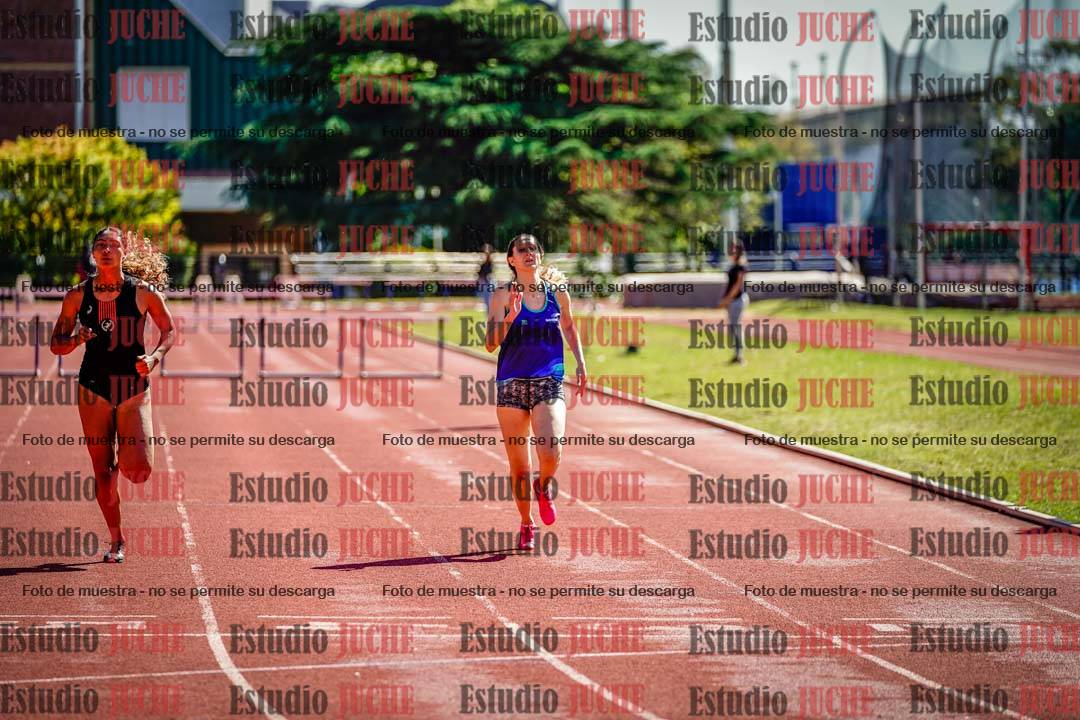 Fotos de los 400 m con vallas de mujeres