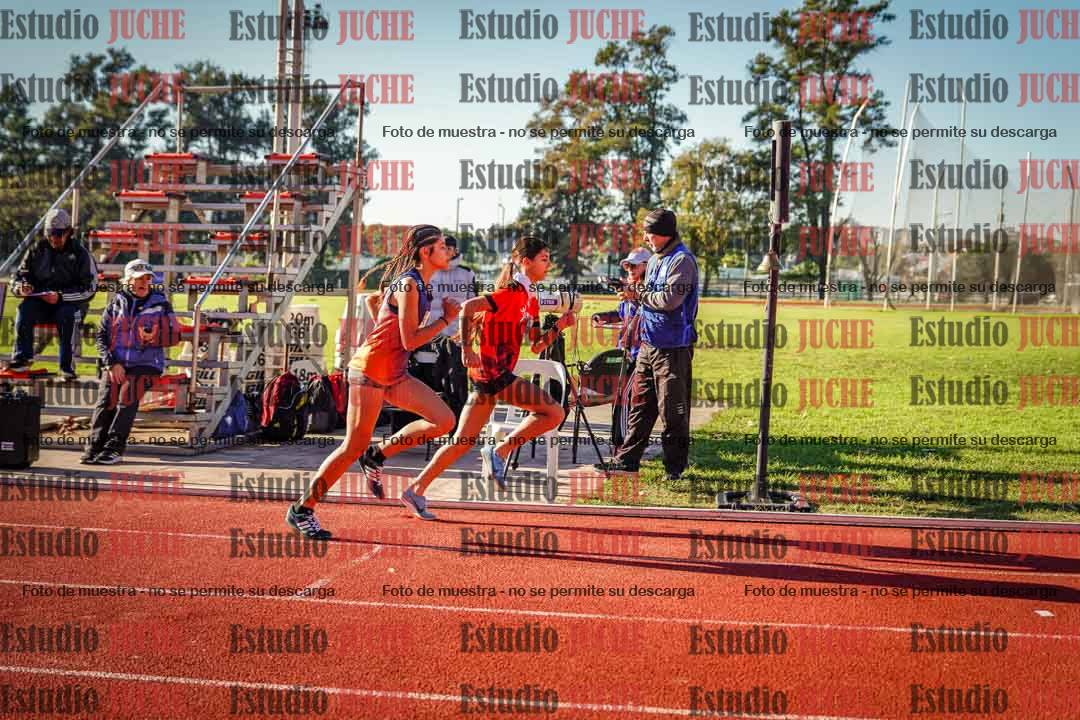 Fotos de los 2400 m de mujeres