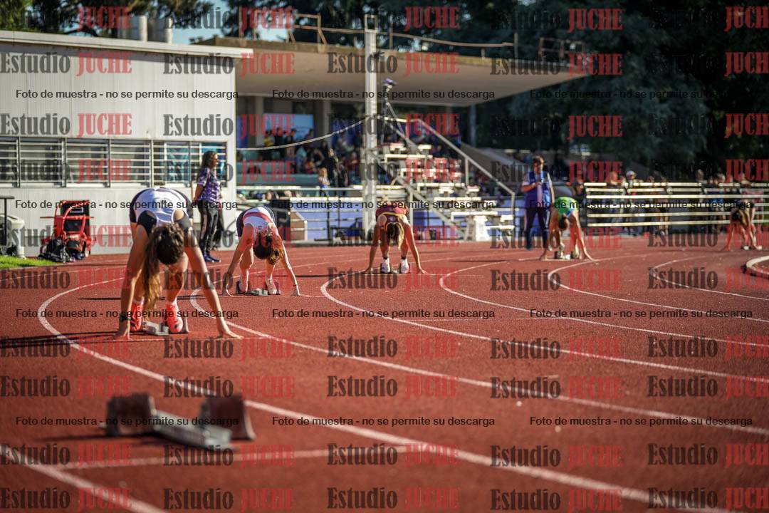 Fotos de los 400 m con vallas de mujeres