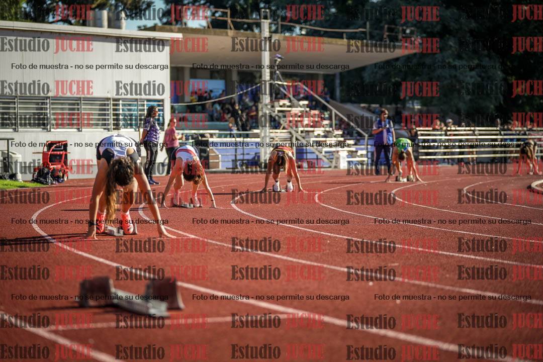 Fotos de los 400 m con vallas de mujeres