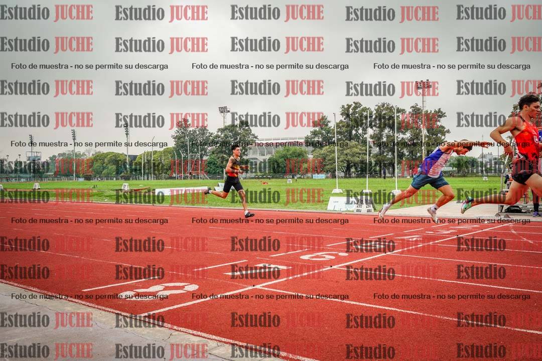 Fotos de los 400 m con vallas de varones