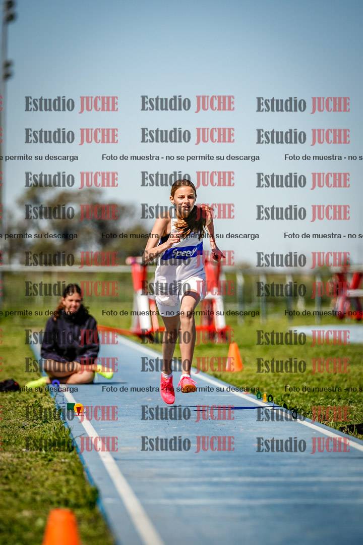 Fotos del salto en largo de mujeres - U15