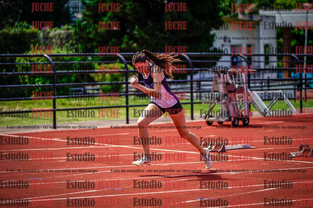 Fotos de los 100 m con vallas de mujeres