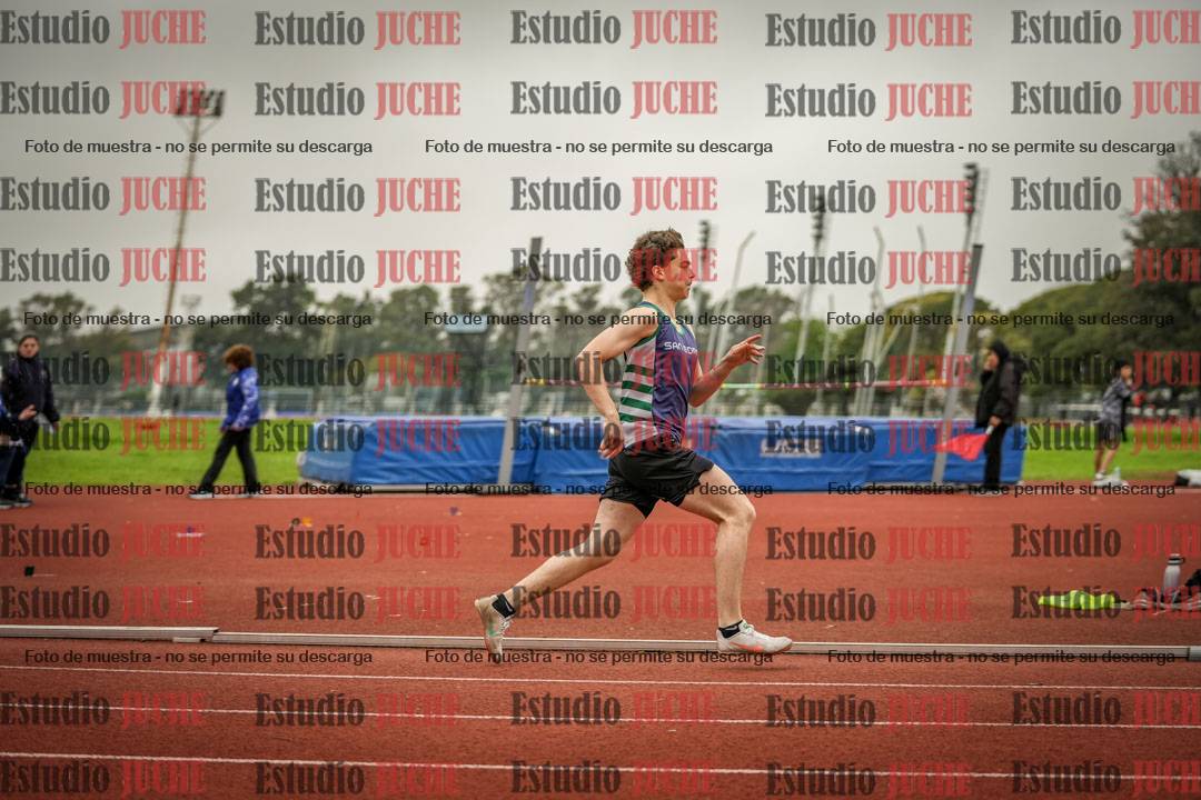 Fotos de los 400 m con vallas de varones