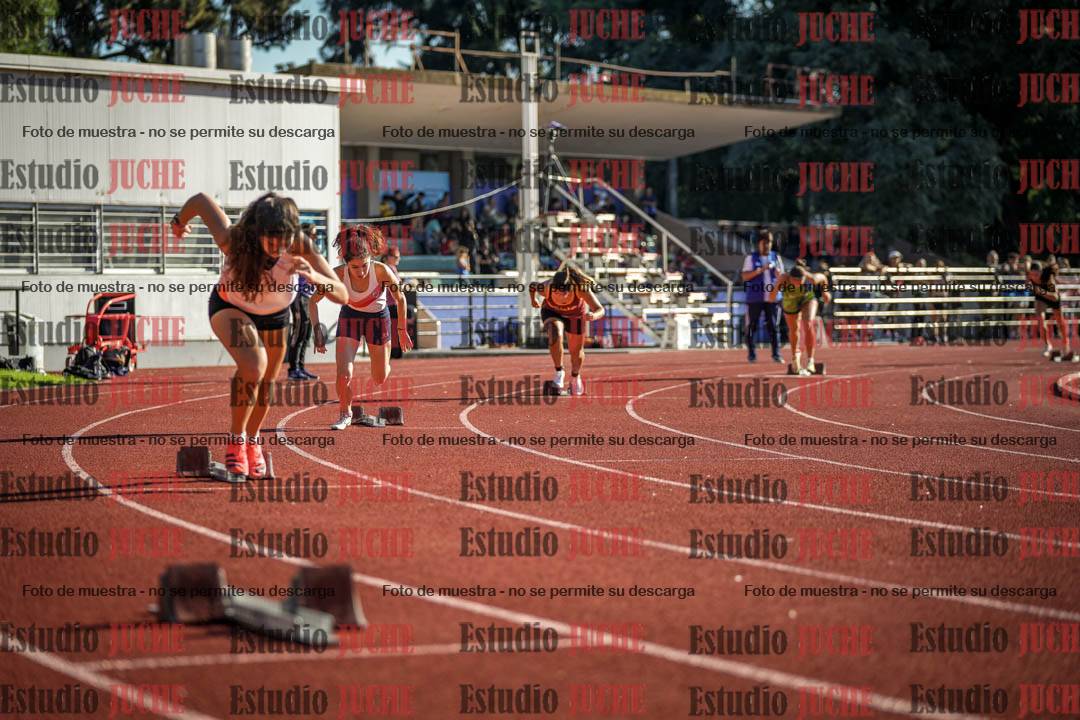 Fotos de los 400 m con vallas de mujeres