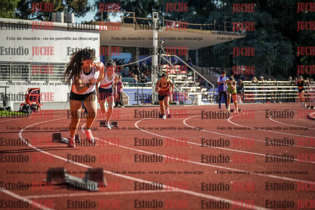 Fotos de los 400 m con vallas de mujeres