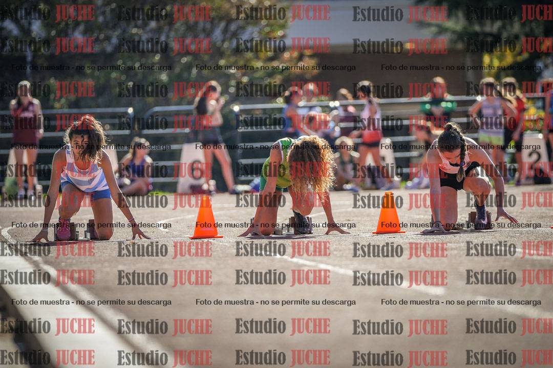 Fotos de los 80 m llanos de mujeres