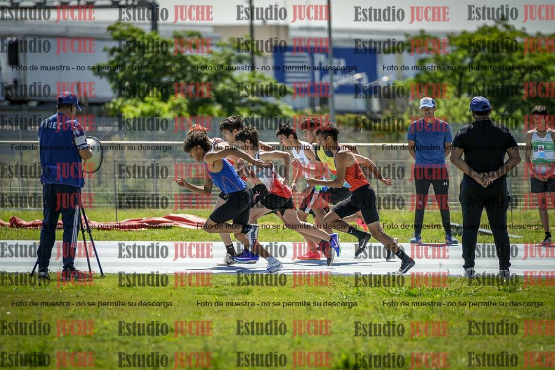 Fotos de los 600 m llanos de varones