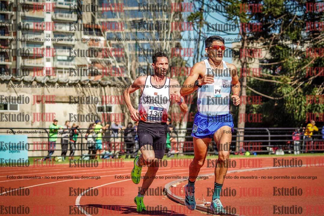 Fotos de los 10.000 m de varones - serie 1