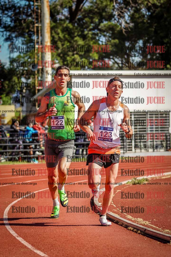 Fotos de los 10.000 m de varones - serie 1