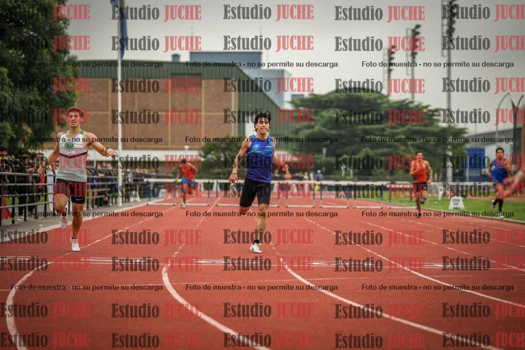 Fotos de los 400 m con vallas de varones