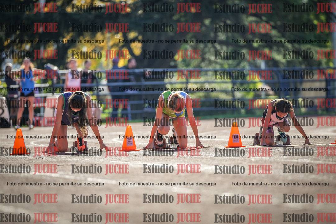 Fotos de los 80 m llanos de mujeres