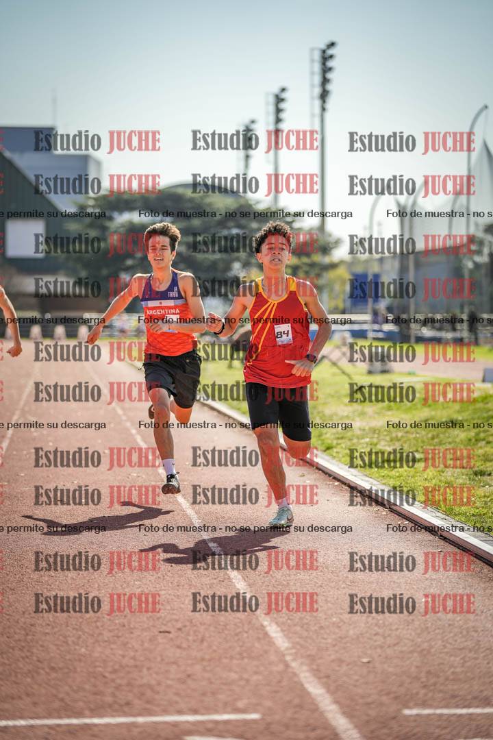 Fotos de los 600 m llanos de varones - U16