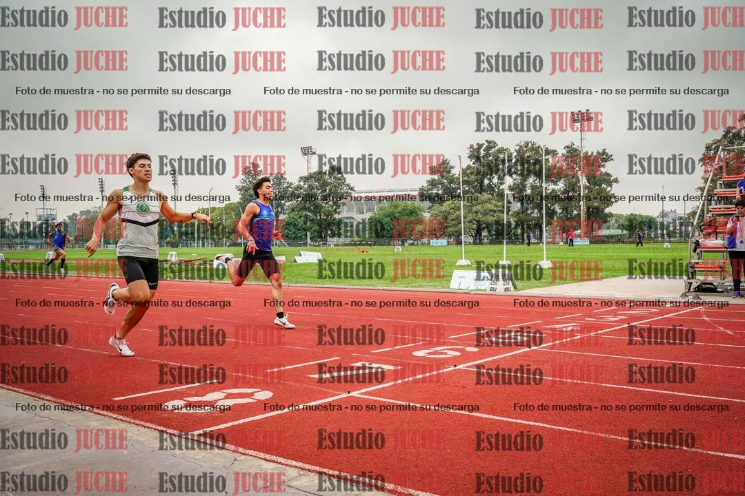 Fotos de los 400 m con vallas de varones