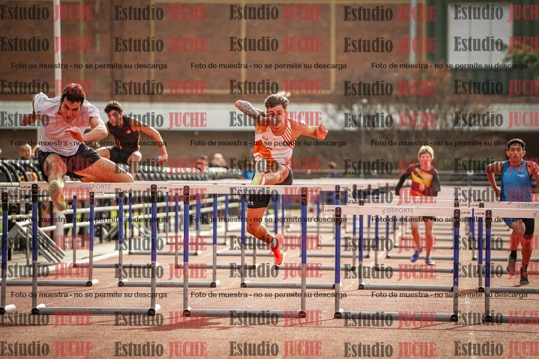 Fotos de los 110 m con vallas de varones