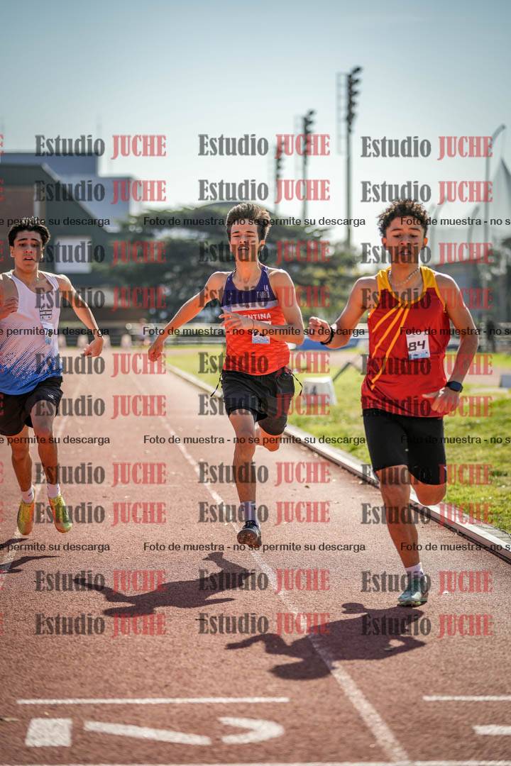 Fotos de los 600 m llanos de varones - U16