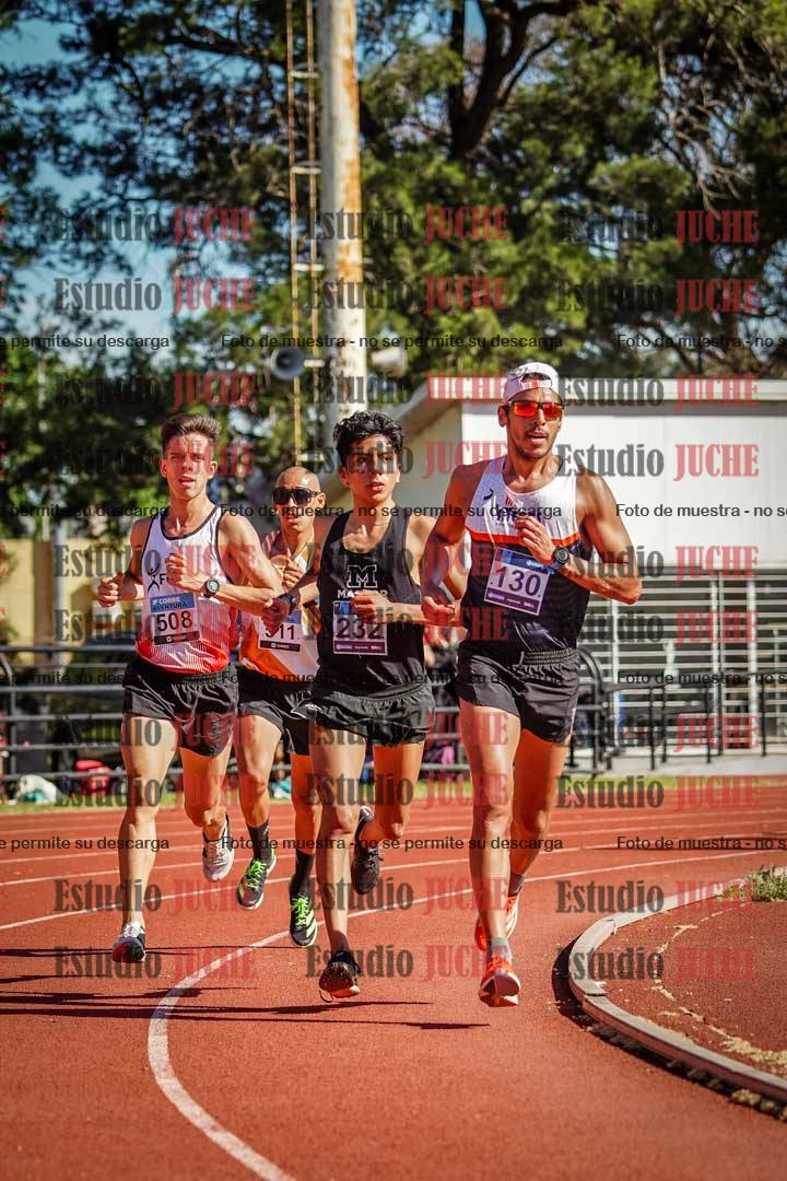 Fotos de los 10.000 m de varones - serie 1