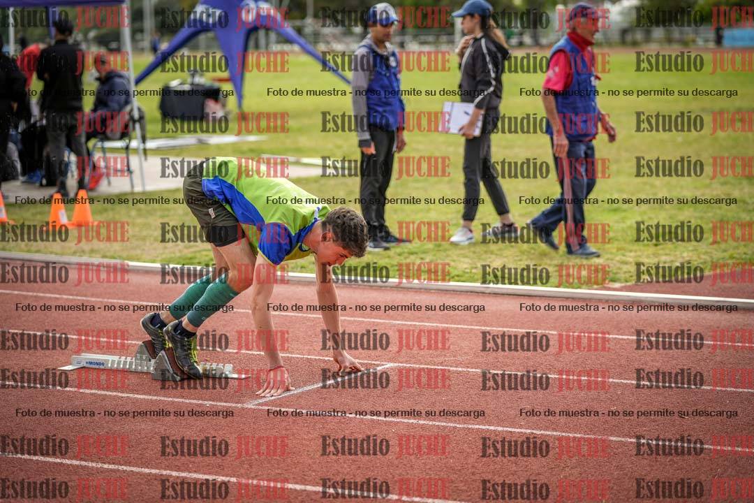 Fotos de los 400 m con vallas de varones