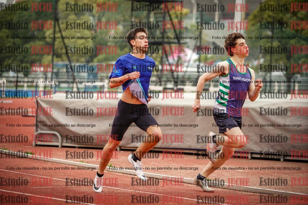 Fotos de los 400 m con vallas de varones