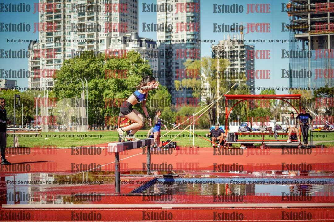 Fotos de los 1500 m con obstáculos de mujeres