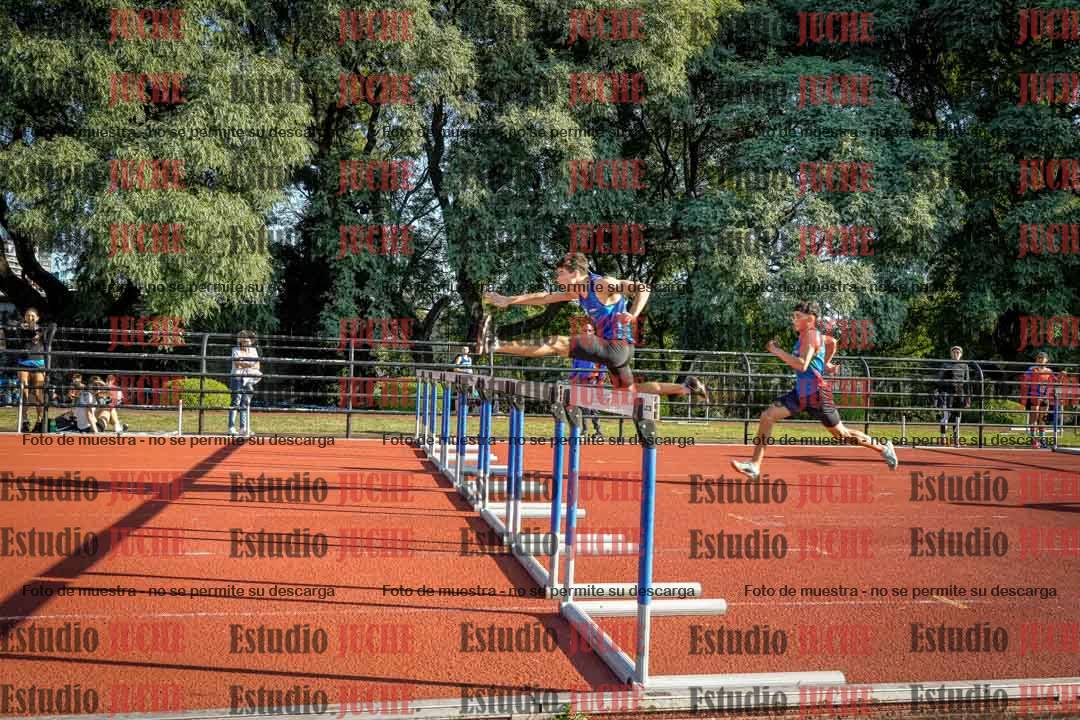 Fotos de los 110 m con vallas de varones