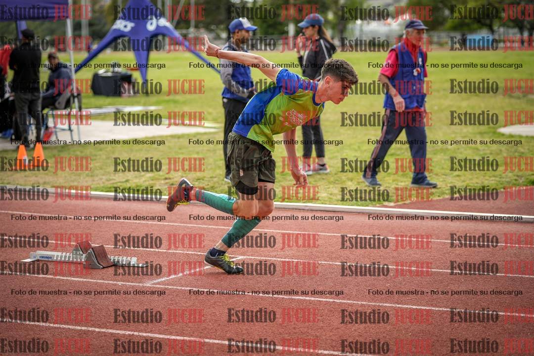 Fotos de los 400 m con vallas de varones