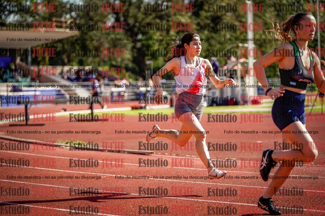 Fotos de los 400 m con vallas de mujeres