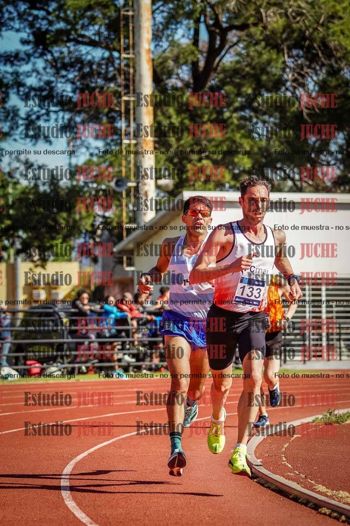 Fotos de los 10.000 m de varones - serie 1