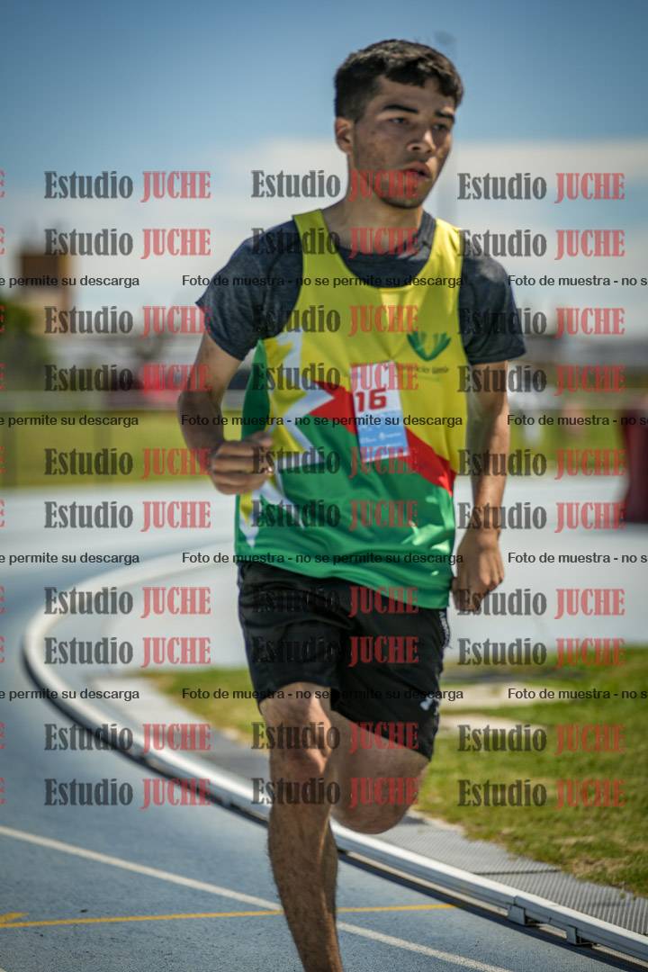 Fotos de los 600 m llanos de varones