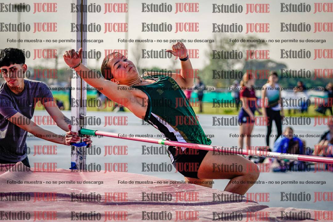 Fotos del salto en alto de mujeres - heptatlón 2