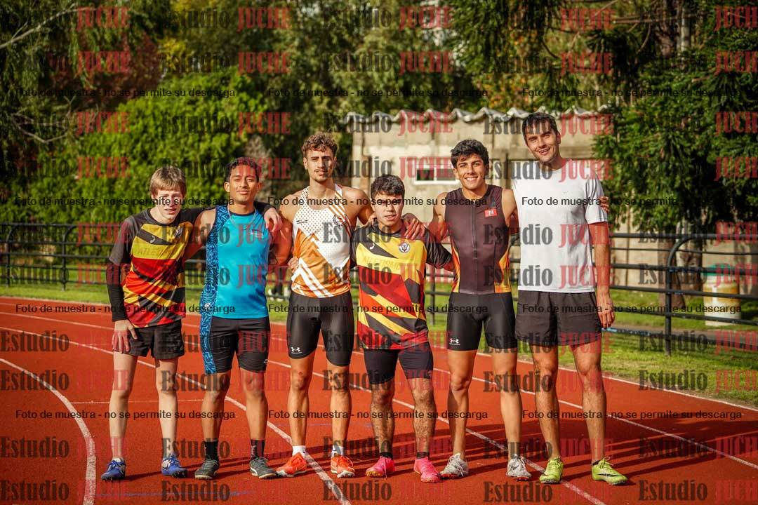 Fotos de algunos podios y extras