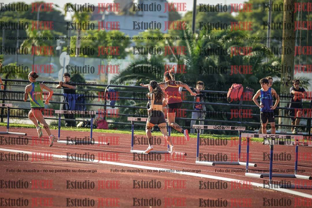 Fotos de los 400 m con vallas de mujeres