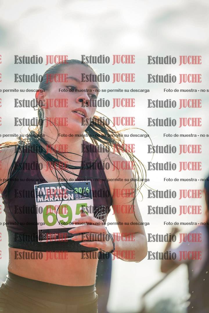 Fotos de los 2000 m con obstáculos de mujeres