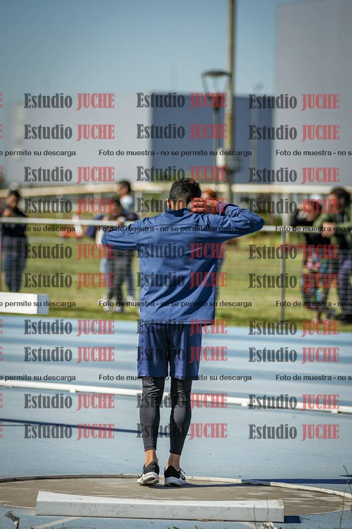 Fotos del lanzamiento de bala de varones
