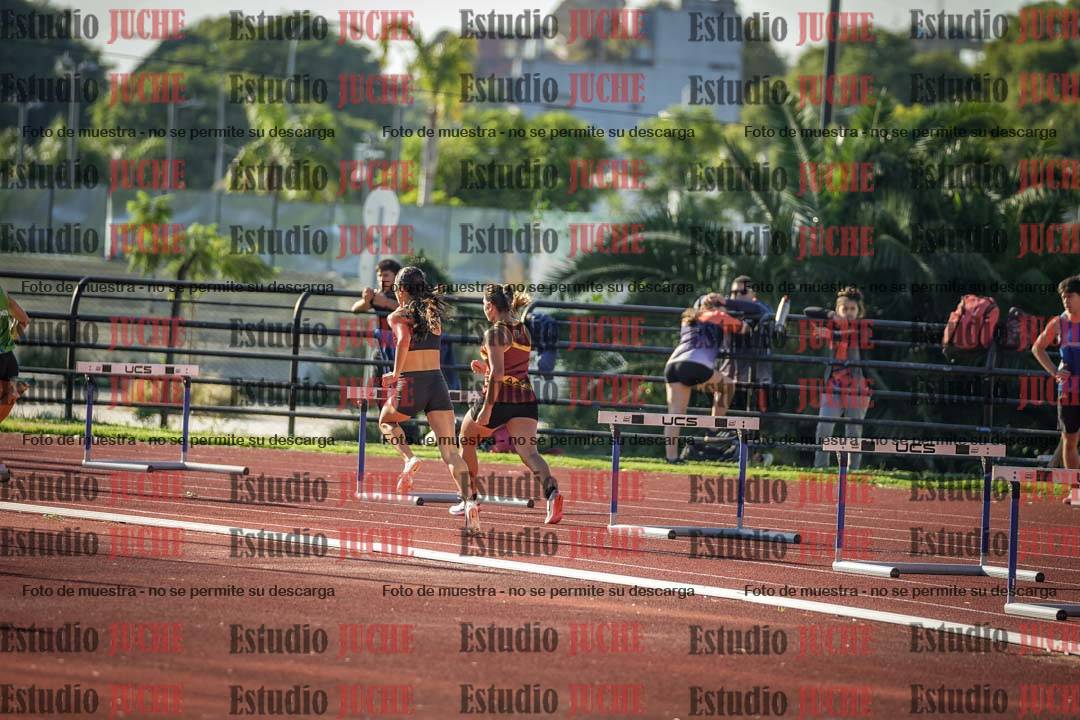 Fotos de los 400 m con vallas de mujeres