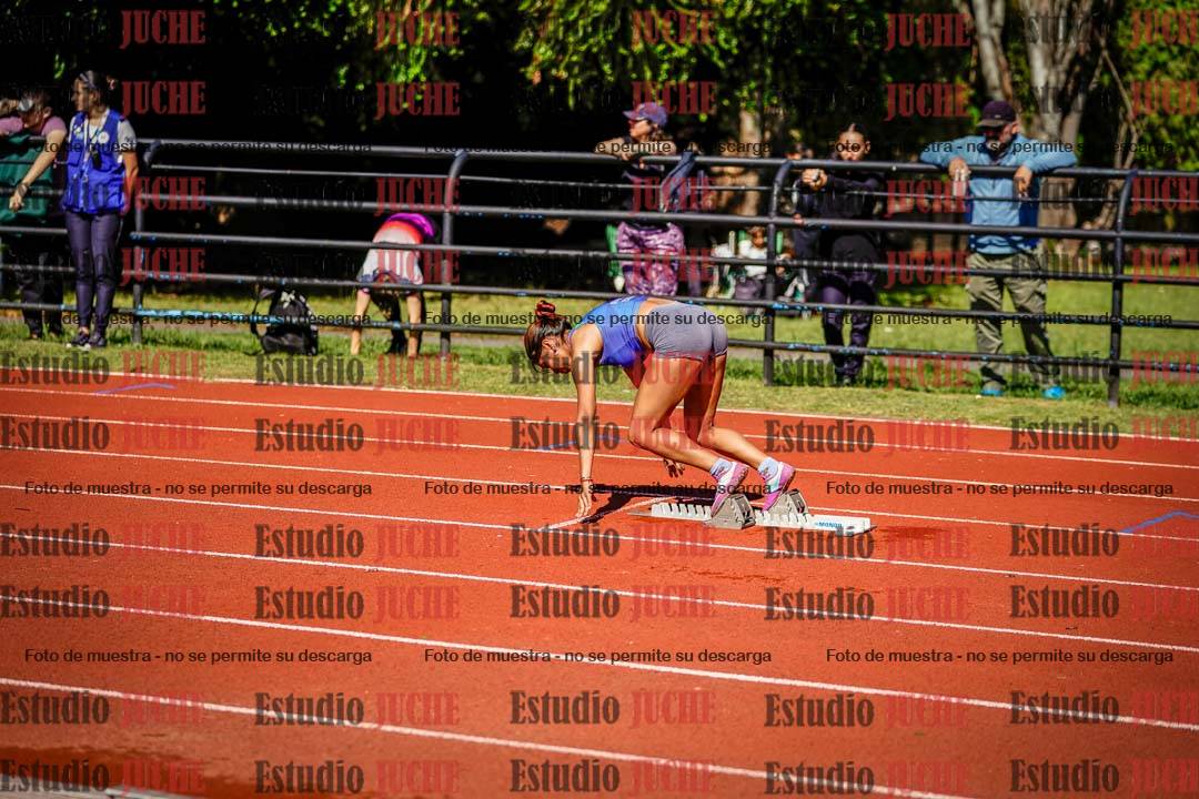 Fotos de los 400 m con vallas de mujeres
