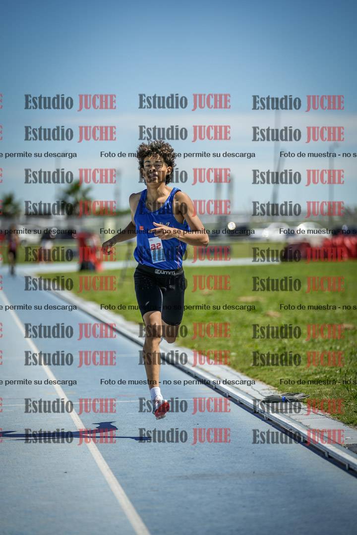 Fotos de los 600 m llanos de varones