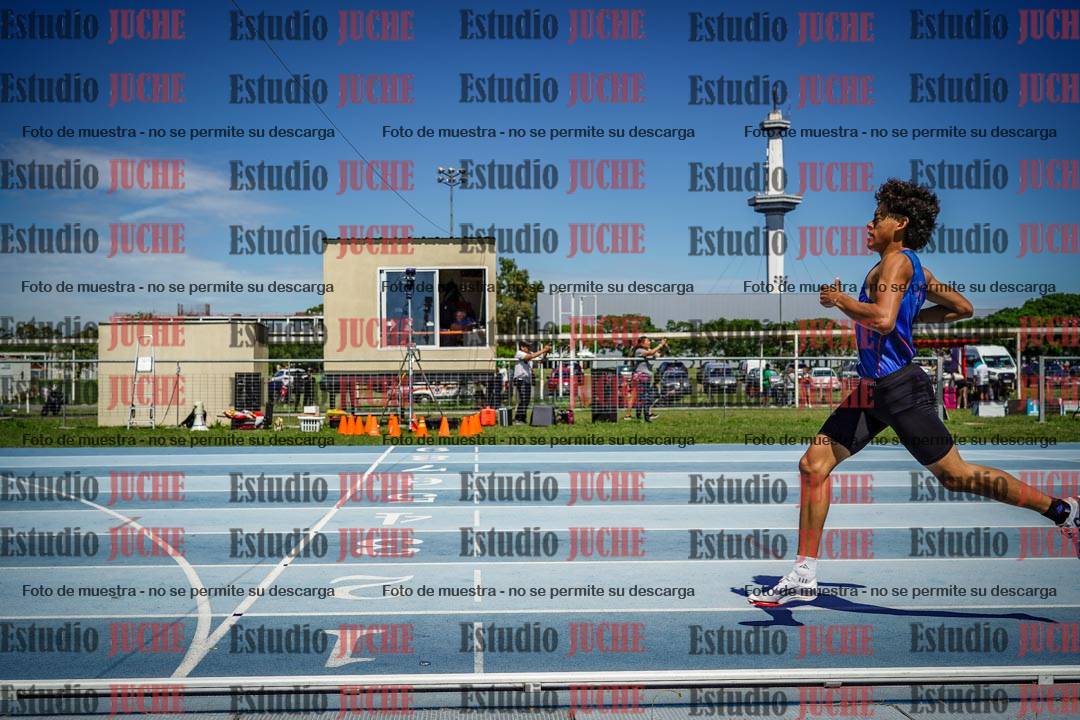 Fotos de los 600 m llanos de varones