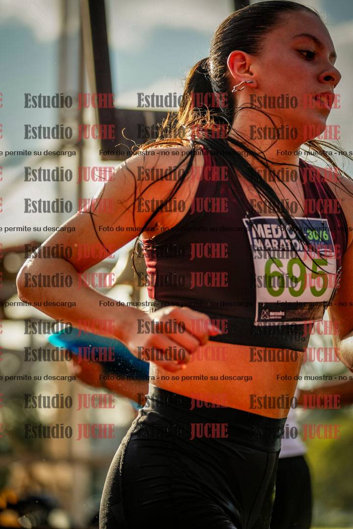 Fotos de los 2000 m con obstáculos de mujeres