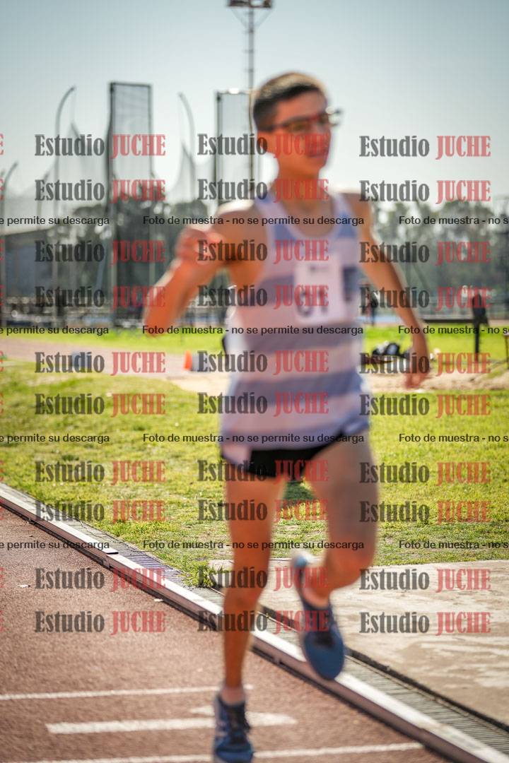 Fotos de los 600 m llanos de varones - U16