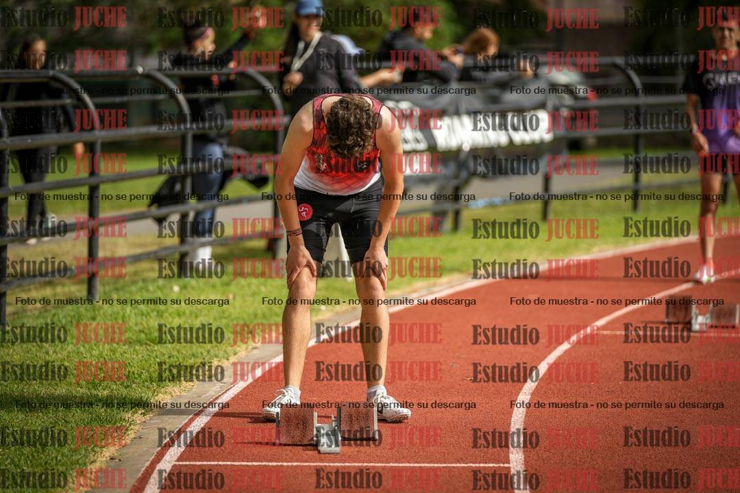 Fotos de los 400 m con vallas de varones