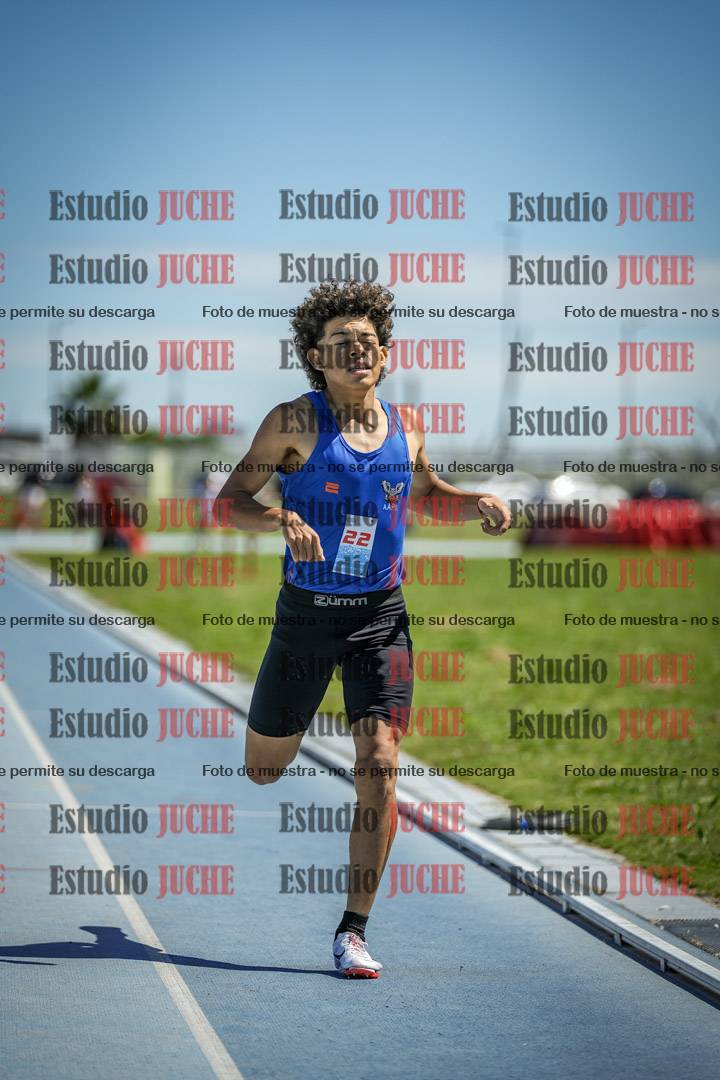 Fotos de los 600 m llanos de varones